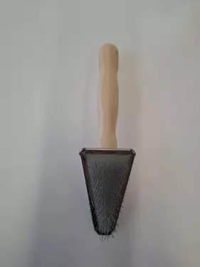 Hi-Craft kolmiokarsta softyynyllä - Kissan turkinhoito ja trimmaus - 6418580004341 - 1