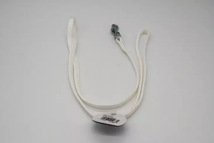 Show Tech Näyttelytalutin lukolla 7mmx84cm valkoinen tai musta - Koiran näyttelytaluttimet - 5420031942882 - 1