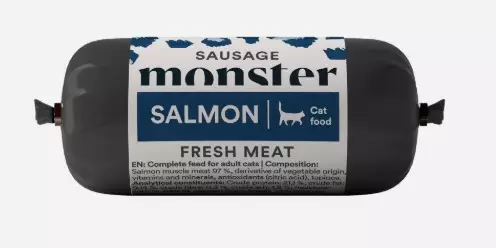 Monster Cat Sausage Salmon 80g - Kissan täyslihaherkut - 7350040130223 - 1