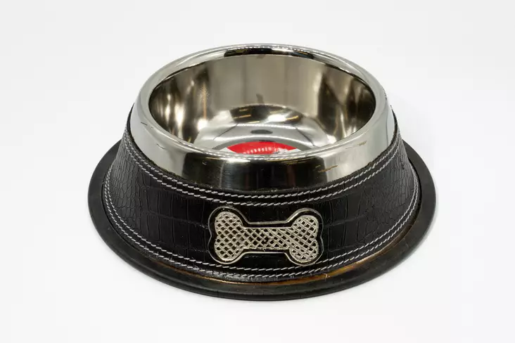 Camon teräksinen kuppi nahalla 14,5cm - Koiran ruokakupit - 8019808169354 - 1