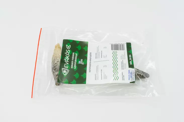 Eväkäs Kuhannahkarulla - Koiran kuivatut lihaherkut - 6418142002129 - 1